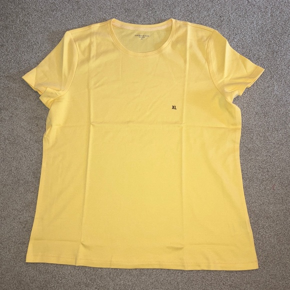 size XL, bust up to 44 inches, pretty yellow and sunshine shirt, new condition ☀ - Picture 9 of 9
